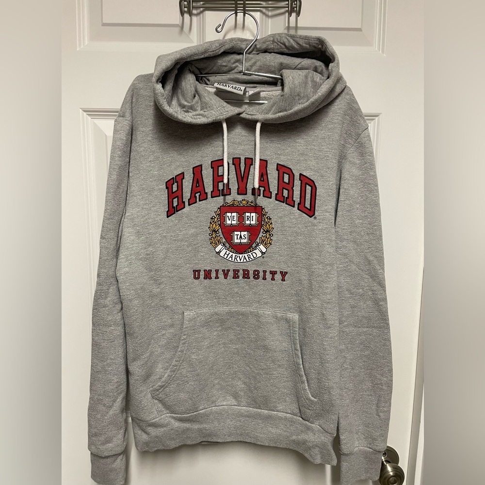 Harvard University hoodie sweatshirt. Size Medium. Gray